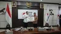 Ketua Umum PMI Jusuf Kalla menyalurkan donasi dari warga Tangerang untuk warga Gaza