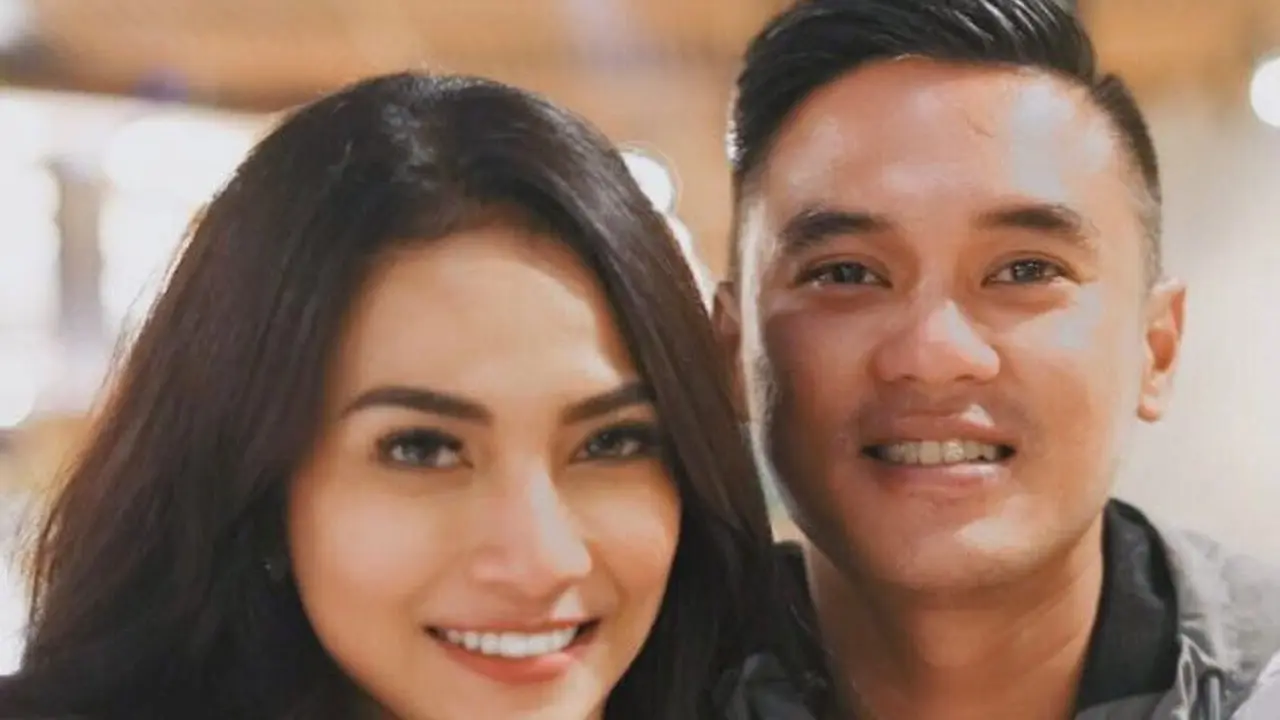 [Bintang] Vanessa Angel dan Bripka Lingga Ersan
