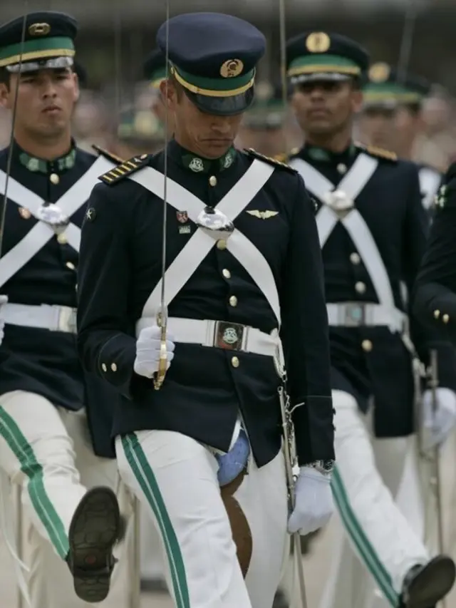 [bintang] 10 Foto Ini Bikin Kamu Merasa Jadi Orang Paling Untung di Dunia!