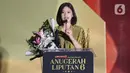 Inovator Teknologi Inklusif, Krisan Valerie Sangari saat memberikan keterangan usai menerima Anugerah Perempuan Hebat 2025 kategori Teknologi pada ajang penghargaan tahunan Anugerah Liputan6 2025 di The Hall, Lantai 8 SCTV Tower, Senayan, Jakarta, Kamis (16/10/2025). (Liputan6.com/Helmi Fithriansyah)