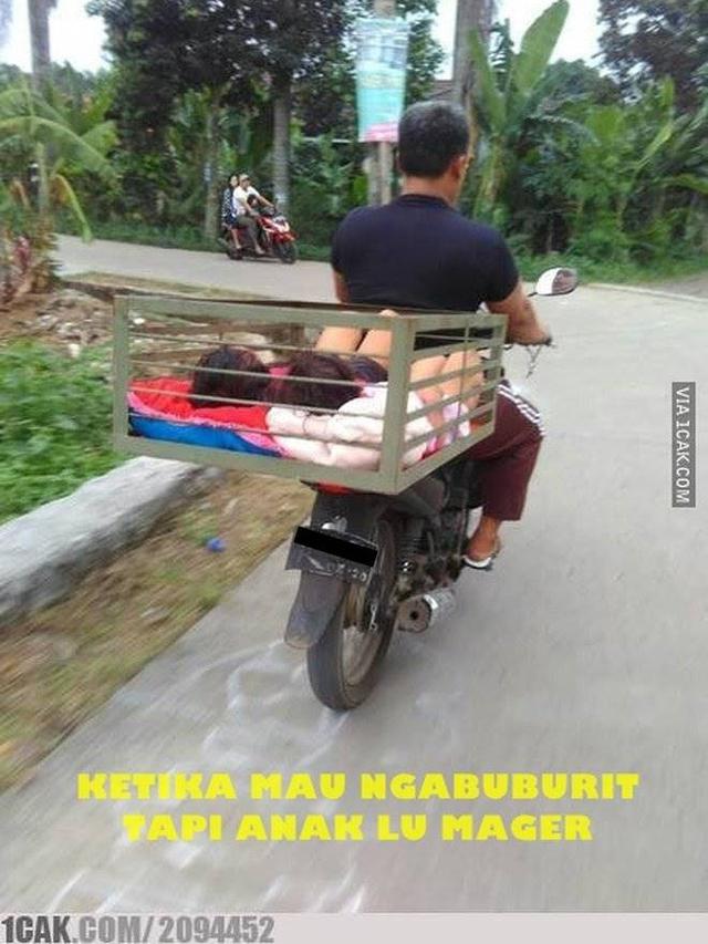 8 Meme Nyeleneh Orang Ngabuburit Ini Bikin Geleng Kepala