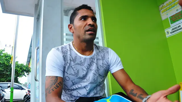 Alberto Goncalves