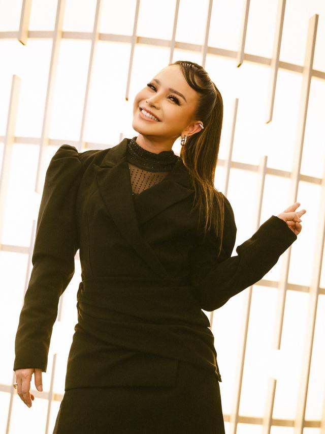 Rossa. (Foto: Dok. Instagram @itsrossa910)