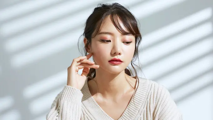 5 Zodiak Paling Suka Bergosip dengan Teman