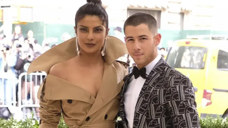 Nick Jonas dan Priyanka Chopra