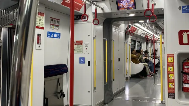 Menjajal Langsung LRT Manggarai-Kelapa Gading, dari Penasaran hingga Jadi Alternatif