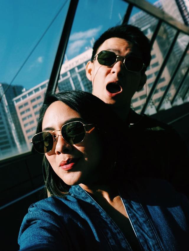 Mulai Tampil di Publik, Ini 6 Potret Mesra Nabila Faisal dan Marcell Darwin