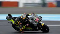 Marco Bezzecchi mulus dalam merebut gelar juara di MotoGP Argentina. Sedangkan Francesco Bagnaia alami kesialan karena crash (AFP)