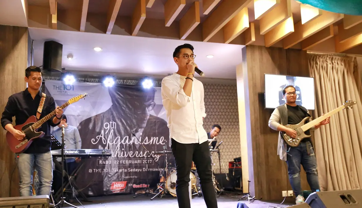 Penyanyi solo yang berusia 27 tahun itu berharap ke depannya, penggemar setianya selalu memberikan energi positif dan penyemangat bagi kariernya. (Adrian Putra/Bintang.com)