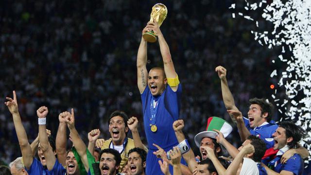 Pesepak Bola Anak Gawang