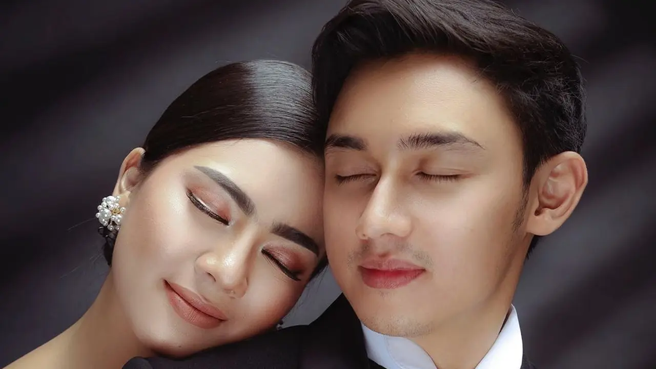 Immanuel Caesar Hito dan Felicya Angelista. (Foto: Instagram @felicyangelista_)