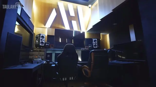 [Fimela] Atta Halilintar