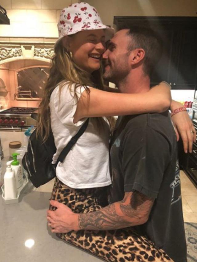 [Bintang] Adam Levine dan Behati Prinsloo