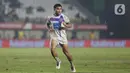 Beberapa kali, pergerakan Asnawi Mangkualam merepotkan para pemain Oxford United. (Liputan6.com/Helmi Fithriansyah)