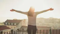 7 Kebiasaan Pagi Orang Cerdas secara Mental dan Emosional, Bikin Hari Lebih Positif