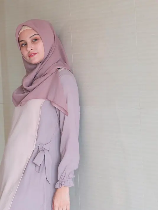 (Instagram/zeezeeshahab)