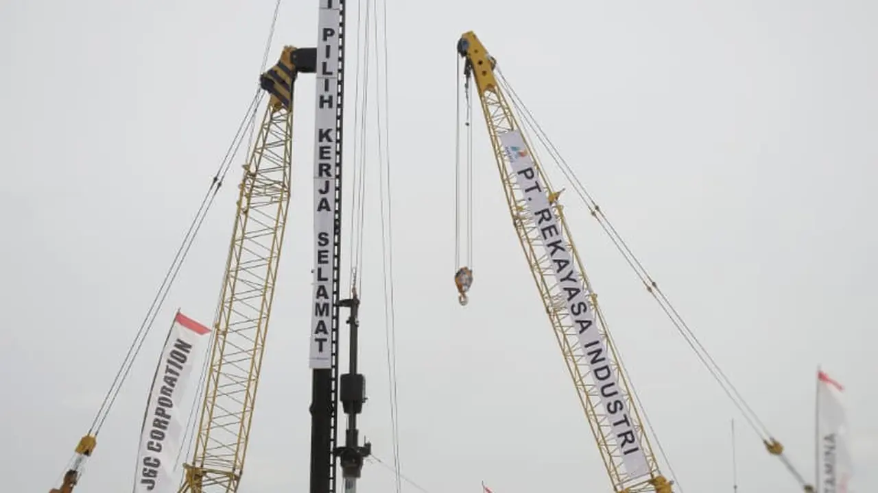 PT Pertamina EP Cepu (PEPC) melakukan pemancangan Perdana EPC Gas Processing Facisilty (GPF) proyek pengembangan lapangan gas unitisasi Jambaran - Tiung Biru (JTB). Dok Pertamina EP