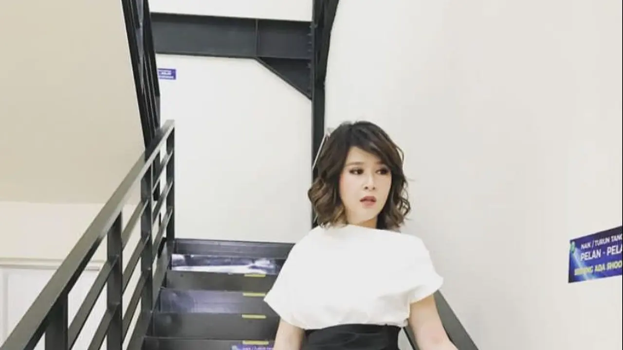 Top 3: Profil dan Foto-Foto Grace Natalie