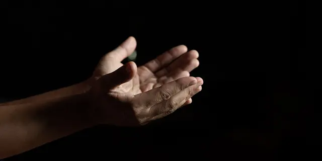 Bacaan Doa Terhindar dari Bencana dan Marabahaya Mudah Dihafalkan, Mohon Perlindungan