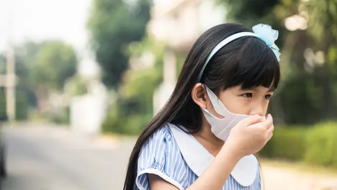 Si Kecil Rawan Terserang Bapil Saat Musim Liburan, Yuk Jadi Ibu Siaga bersama Contrexyn Flu & Batuk Berdahak!