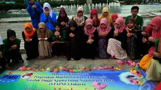 Peringati hari Ibu puluhan mahasiswa gelar aksi doa bersama, Jakarta,Minggu (22/12/2014) (Liputan6.com/Johan Tallo)