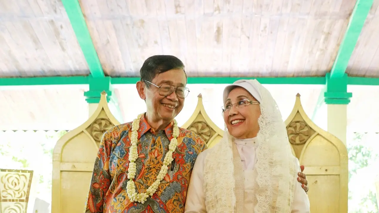 [Bintang] Nani Wijaya dan Ajip Rosidi