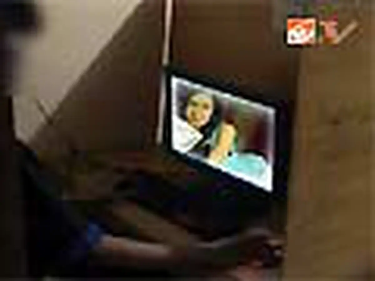 Video Mirip Ariel-Cut Tari Beredar - Video Liputan6.com