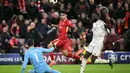 Hingga akhir babak pertama, tidak ada satupun gol yang tercipta. (Oli SCARFF/AFP)