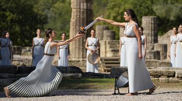 FOTO: Prosesi Penyalaan Api Olimpiade Beijing 2022