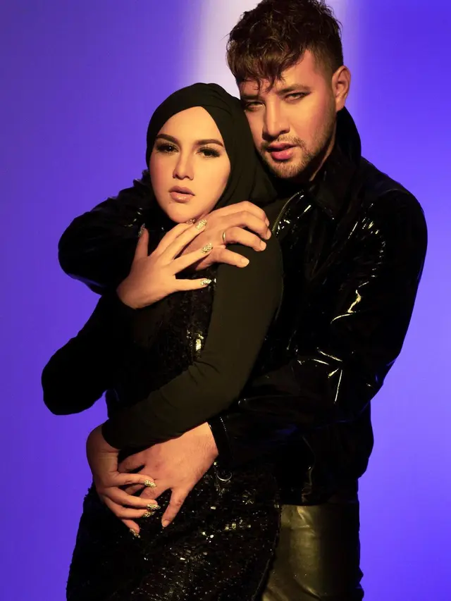 6 Gaya Pemotretan Terbaru Irish Bella dan Ammar Zoni, Curi Perhatian