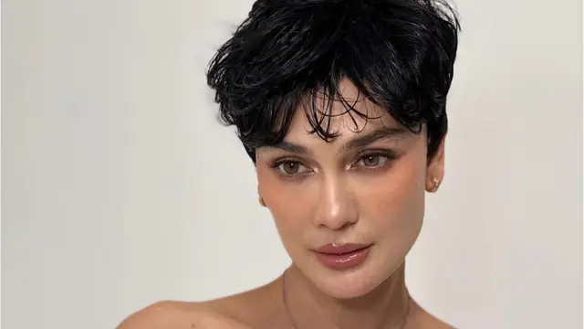 Luna Maya potong rambut pendek. (credit:instagram.com/hairbyranggayusuf)