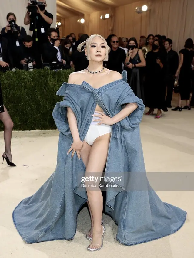 Penampilan 10 Selebriti Dunia di Met Gala 2021, Tampil Memukau