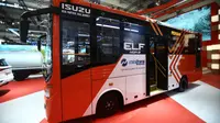 Debut di GIIAS 2025, Isuzu ELF NQR B Siap Jadi Andalan Baru Transjakarta
