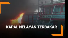 Sejumlah kapal nelayan yang sedang bersandar di Pelabuhan Muara Baru terbakar Sabtu (23/2) sore.