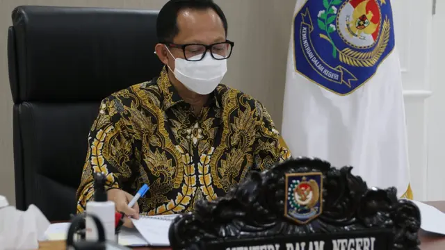 Pemerintah Perpanjang PPKM Mikro Hingga 5 Juli 2021, Ada Pengetatan Aktivitas Perkantoran Hingga Hajatan