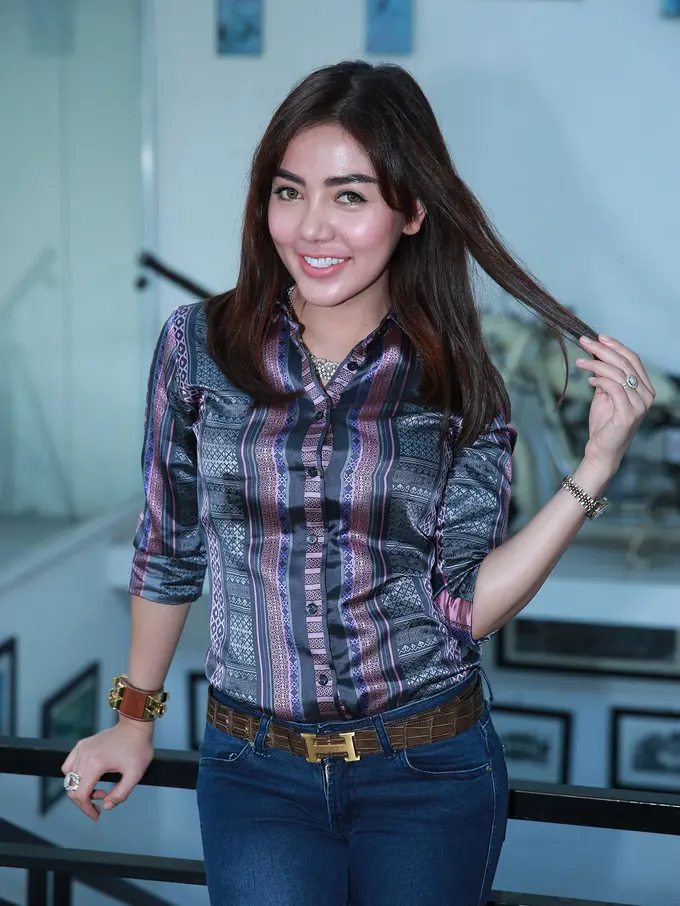 [Bintang] Bella Shofie