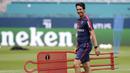 Pelatih Paris Saint-Germain, Unai Emery, memimpin langsung sesi latihan di Miami, Selasa (25/7/2017). Paris Saint-Germain akan menghadapi Juventus pada laga turnamen pramusim bertajuk International Champions Cup 2017 di AS. (AP/Lynne Sladky)