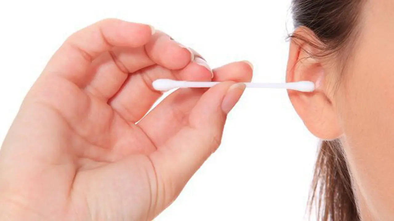 Jangan panik saat telinga kemasukan air/copyright: thinkstockphotos.com