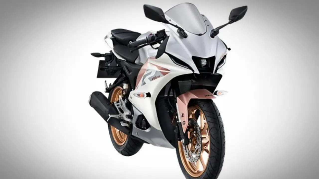 Yamaha R15