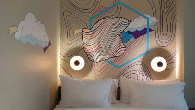 [Fimela] ARTOTEL Wahid Hasyim