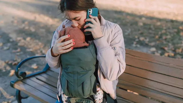 Arti Mimpi Menyusui Bayi dalam Kondisi yang Tidak Diduga