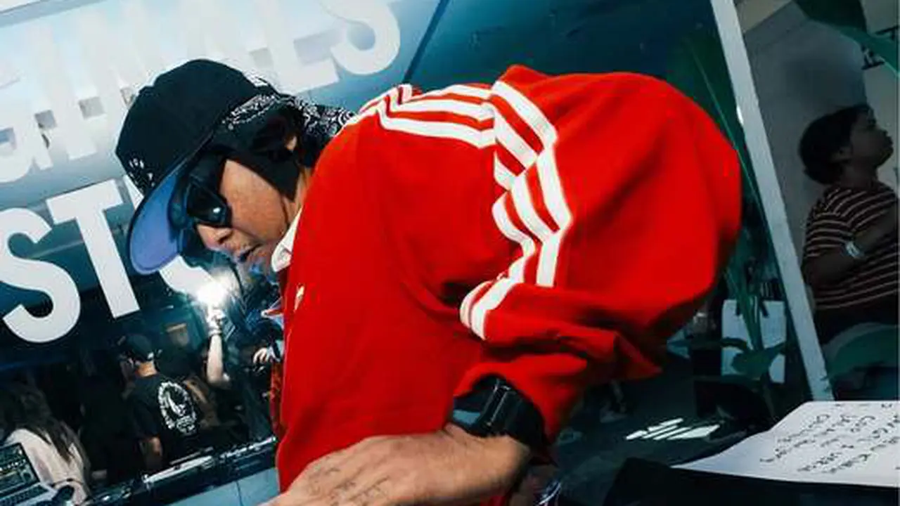 adidas Superstar
