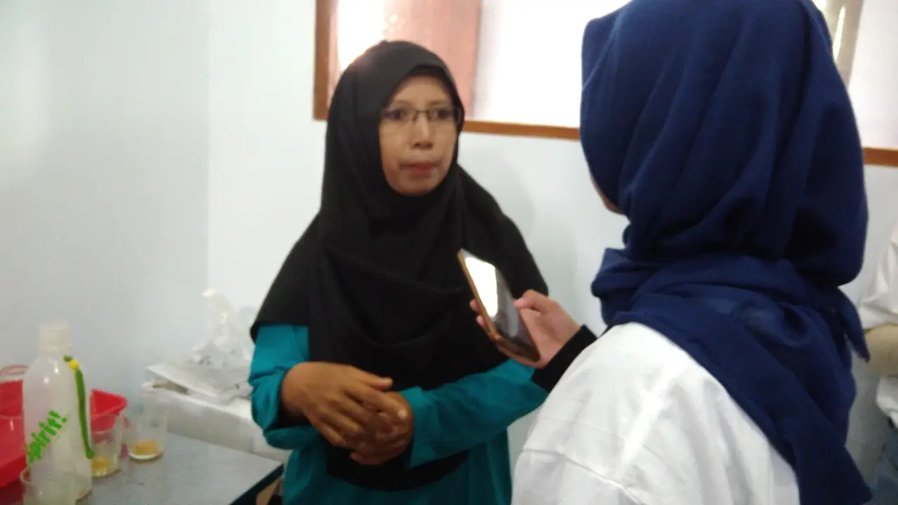 Militansi Peracik Jamu Kuat Rewulu