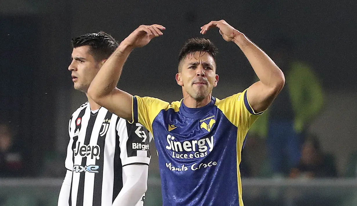 Brace-nya di laga tersebut membuat Simeone menjadi pemain ketujuh dalam sejarah Serie A yang mencetak dua gol atau lebih ke gawang Juve untuk tiga tim berbeda (Genoa, Cagliari dan Verona). (Paola Garbuio/LaPresse via AP)