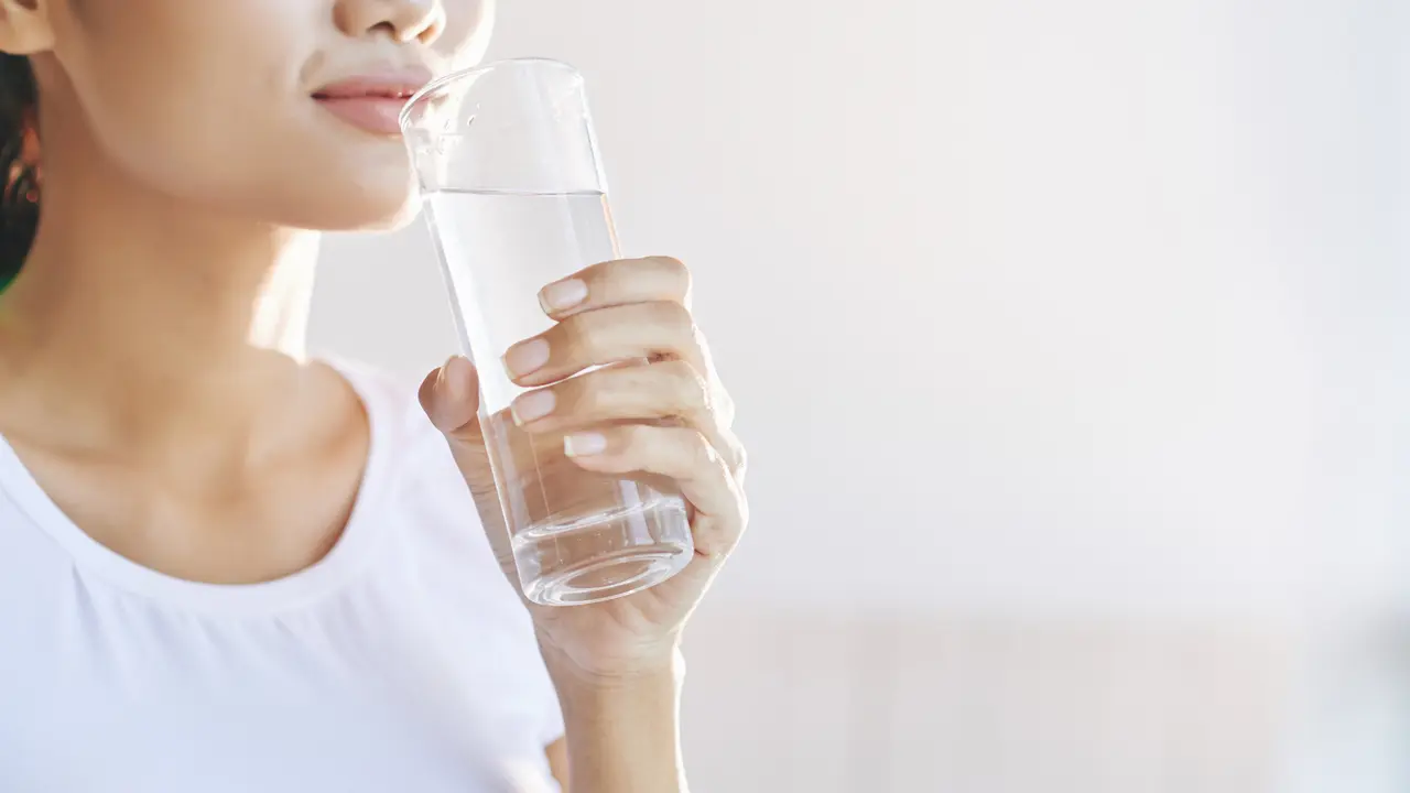 Minum Air Putih