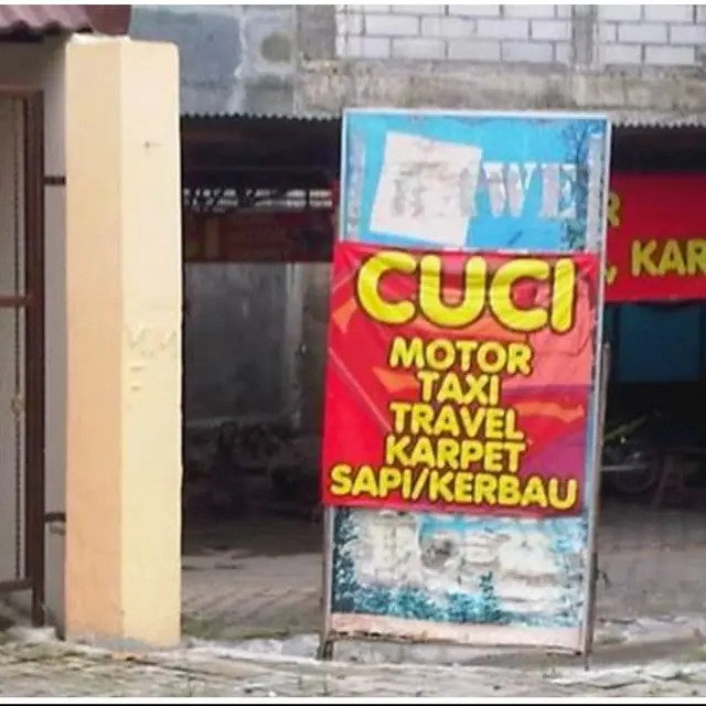 6 Tulisan Kocak di Tempat Cuci Motor Ini Bikin Pelanggan Senyum Lebar, Nyeleneh