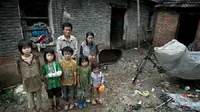  banyak orang miskin China hidup di kondisi yang sangat buruk.