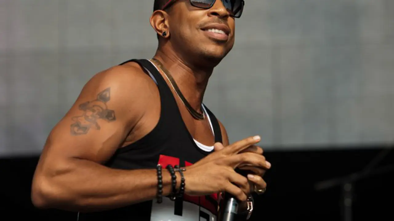 Ludacris Pamer Kostum untuk Fast and Furious 8