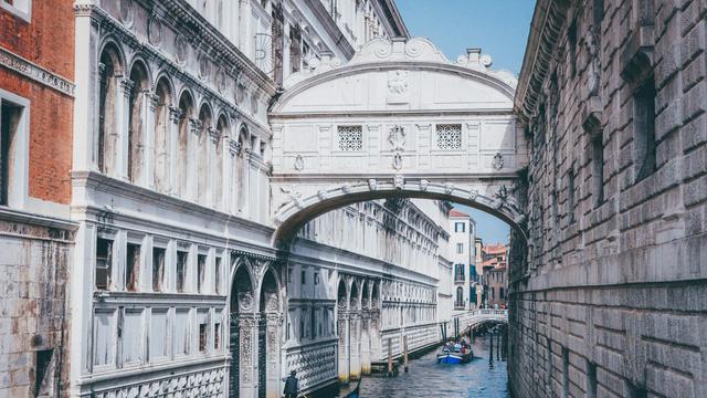 Bridge of Sighs