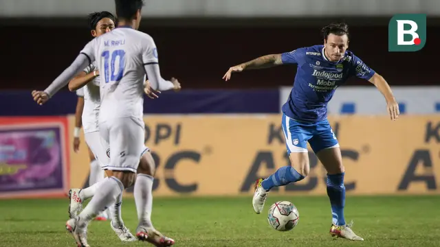 Foto: Menang Tipis, Arema FC Gusur Posisi Persib Bandung di Klasemen Sementara BRI Liga 1